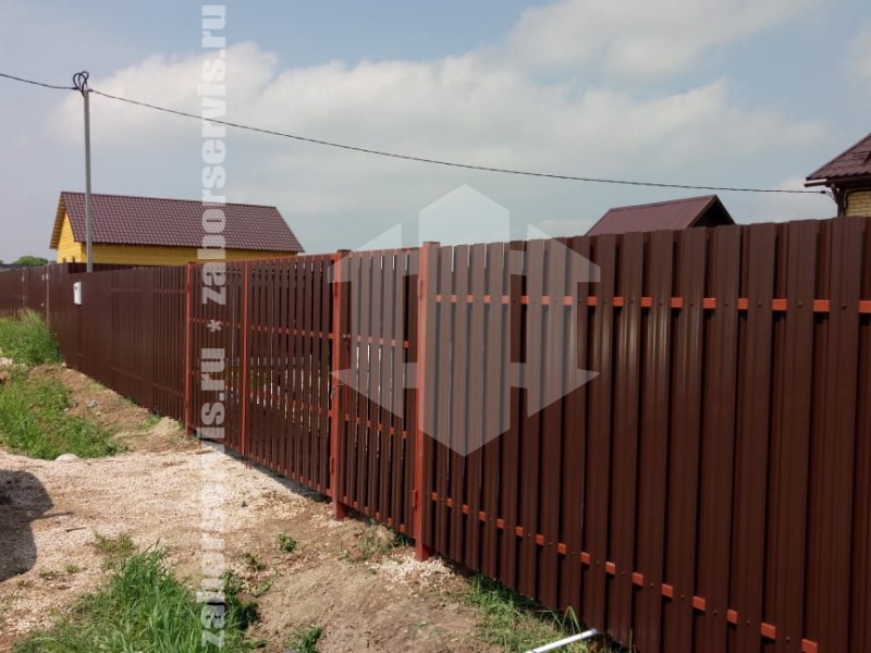 Евроштакетник в шахматном порядке 6 соток